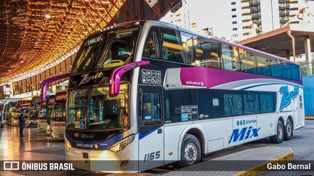 Zenit 1165 na cidade de Córdoba, Capital, Córdoba, Argentina, por Gabo Bernal. Número da foto: #13283671.
