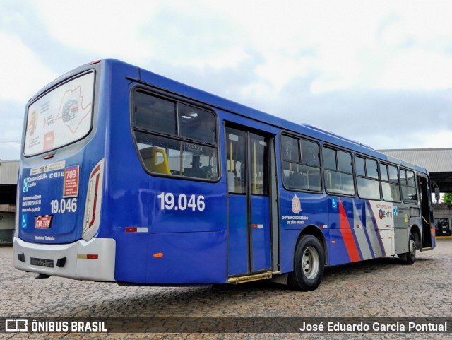 Transportes Capellini 19.046 na cidade de Monte Mor, São Paulo, Brasil, por José Eduardo Garcia Pontual. Número da foto: #13283748.