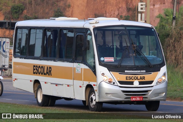 Ônibus Particulares 2511 na cidade de Muriaé, Minas Gerais, Brasil, por Lucas Oliveira. Número da foto: #13284260.