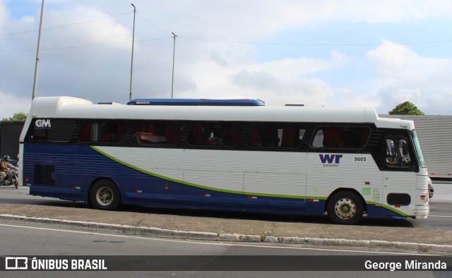 WRTur - WR Turismo - Waldir Rech Transportadora Turística 9605 na cidade de São Paulo, São Paulo, Brasil, por George Miranda. Número da foto: #13284286.