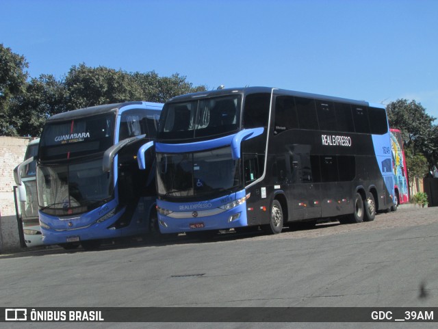 Real Expresso 18249 na cidade de Curitiba, Paraná, Brasil, por GDC __39AM. Número da foto: #13284326.