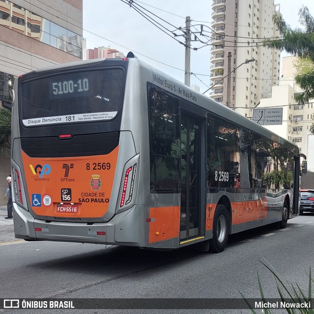 Viação Gato Preto 8 2569 na cidade de São Paulo, São Paulo, Brasil, por Michel Nowacki. Número da foto: #13285346.