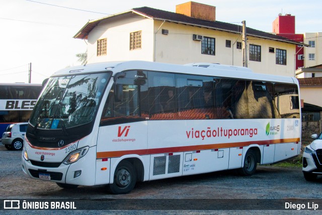 Viação Ituporanga 2580 na cidade de Joinville, Santa Catarina, Brasil, por Diego Lip. Número da foto: #13283757.