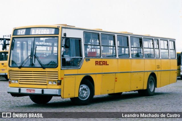 Viação Real 1120 na cidade de São José dos Campos, São Paulo, Brasil, por Leandro Machado de Castro. Número da foto: #13285344.