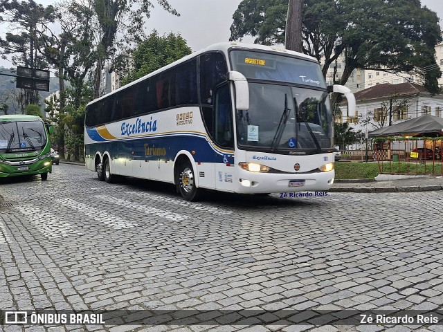 Excelência Turismo 101 na cidade de Petrópolis, Rio de Janeiro, Brasil, por Zé Ricardo Reis. Número da foto: #13284476.