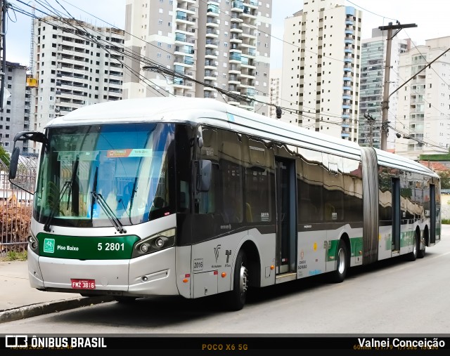 Via Sudeste Transportes S.A. 5 2801 na cidade de São Paulo, São Paulo, Brasil, por Valnei Conceição. Número da foto: #13284801.