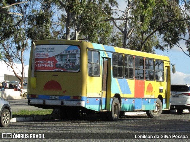 Ônibus Particulares 5112 na cidade de Caruaru, Pernambuco, Brasil, por Lenilson da Silva Pessoa. Número da foto: #13286892.