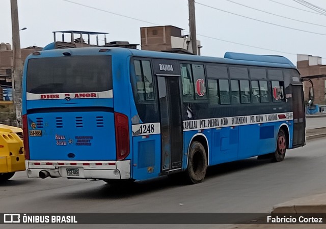 Real Star SA 32 na cidade de Villa El Salvador, Lima, Lima Metropolitana, Peru, por Fabricio Cortez. Número da foto: #13286534.
