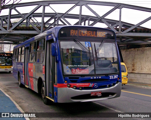Guarulhos Transportes 33.287 na cidade de São Paulo, São Paulo, Brasil, por Hipólito Rodrigues. Número da foto: #13286625.
