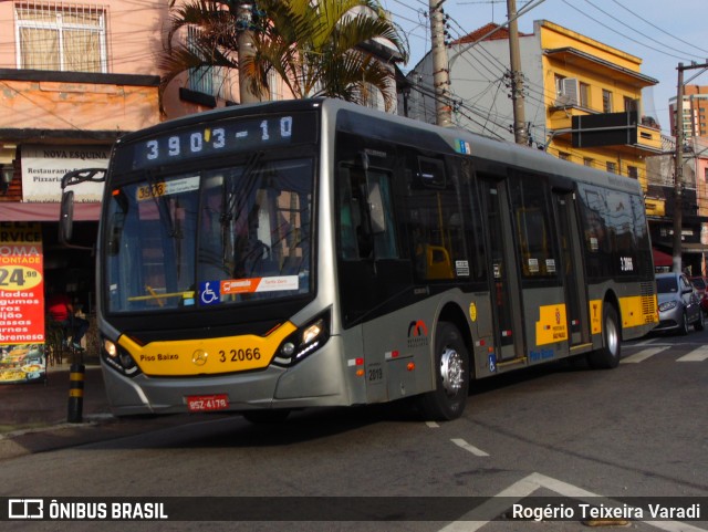Viação Metrópole Paulista - Zona Leste 3 2066 na cidade de São Paulo, São Paulo, Brasil, por Rogério Teixeira Varadi. Número da foto: #13286716.