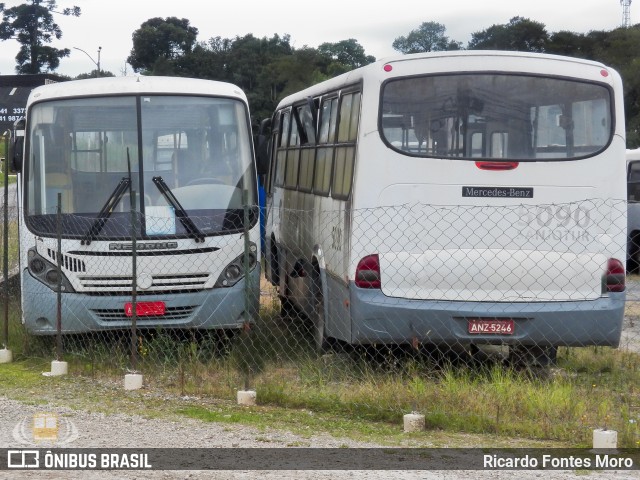 Ônibus Particulares 5246 na cidade de Campo Largo, Paraná, Brasil, por Ricardo Fontes Moro. Número da foto: #13288830.