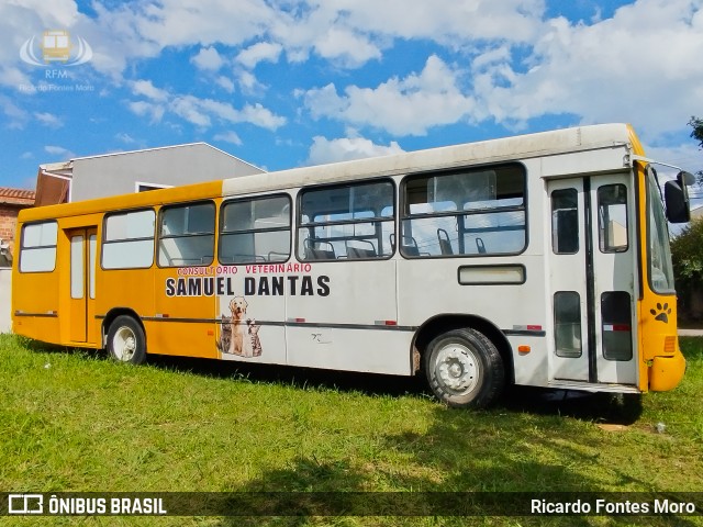 Ônibus Particulares SAMUEL DANTAS na cidade de São José dos Pinhais, Paraná, Brasil, por Ricardo Fontes Moro. Número da foto: #13288877.