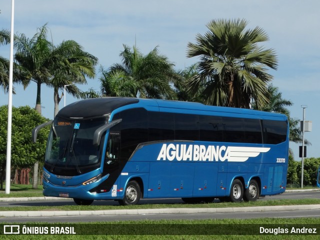 Viação Águia Branca 33370 na cidade de Vitória, Espírito Santo, Brasil, por Douglas Andrez. Número da foto: #13288116.