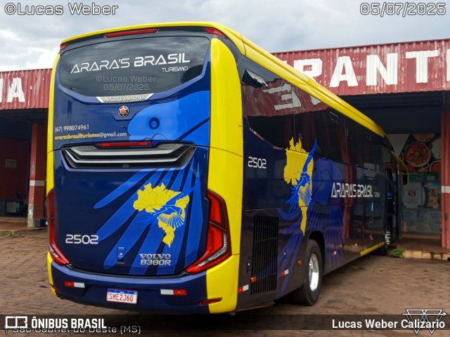 Araras Brasil Turismo 2502 na cidade de São Gabriel do Oeste, Mato Grosso do Sul, Brasil, por Lucas Weber Calizario. Número da foto: #13288230.