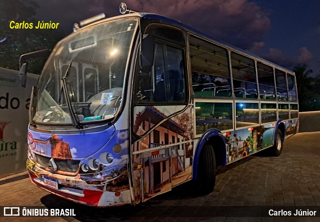 Ônibus Particulares 0042 na cidade de Caldas Novas, Goiás, Brasil, por Carlos Júnior. Número da foto: #13289581.