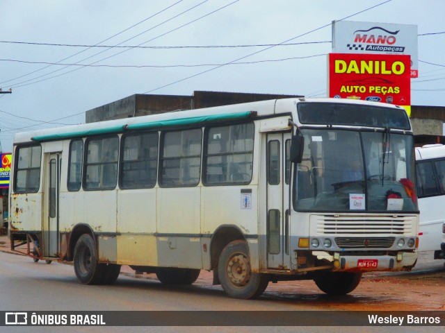 Ônibus Particulares 5143 na cidade de Porto Calvo, Alagoas, Brasil, por Wesley Barros. Número da foto: #13289694.